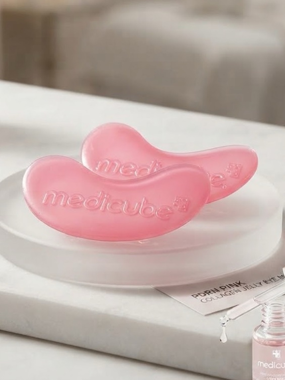 Medicube - PDRN Pink Collagen Jelly Eye Mask (1)